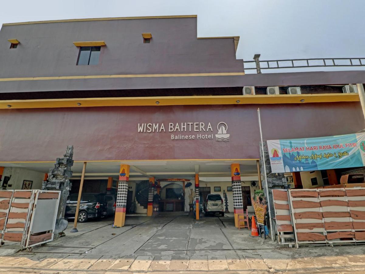צ'ירבון Capital O 90407 Wisma Bahtera Hotel מראה חיצוני תמונה